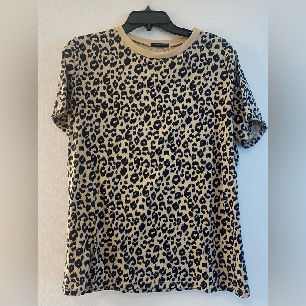 Blooming Jelly Women’s Beige Leopard Animal Print T-Shirt Crew Neck Size Large